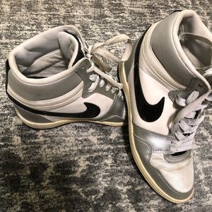 NIKE Air Force One HIgh Top Sneakers